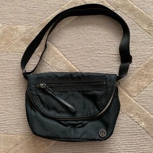 Lululemon Festival Bag